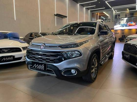 FIAT TORO 2.0 16V TURBO DIESEL VOLCANO 4WD AT9 FIAT TORO 2.0 16V TURBO DIESEL VOLCANO 4WD AT9
